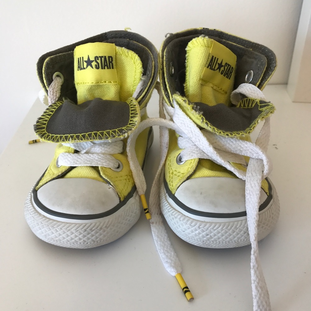 Limited Edition yellow Crayola Converse All Stars